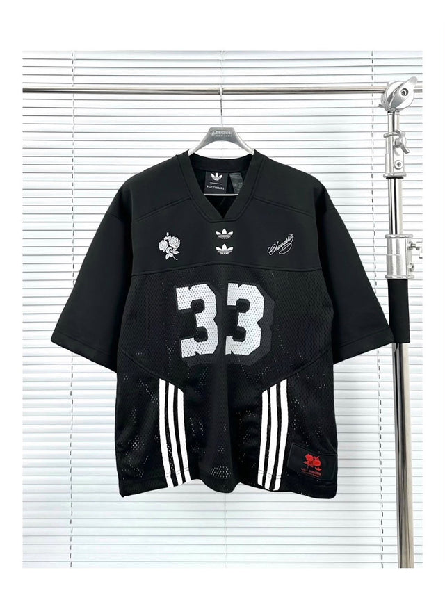 Remera deportiva Adidas negra Chayarria 33