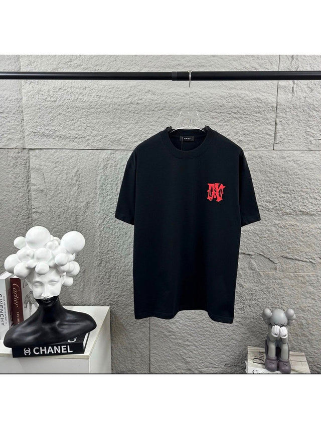 Remera Amiri negra con monograma rojo
