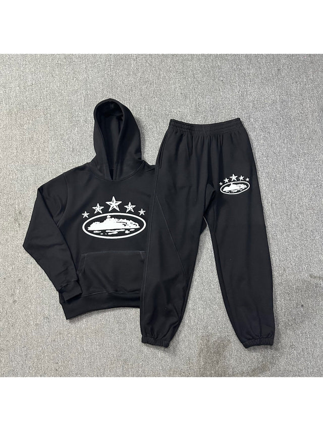 Conjunto negro con capucha y estrellas | Corteiz