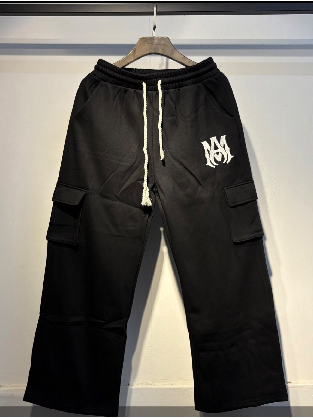 Pantal�n cargo Amiri negro