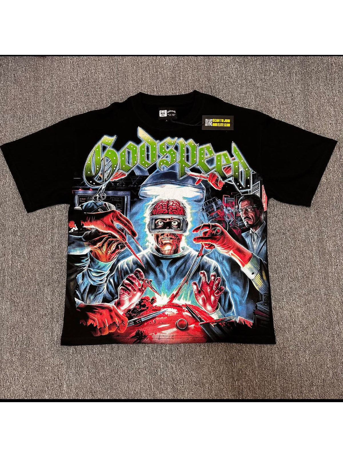 Remera Goodspeed astronauta roja negra