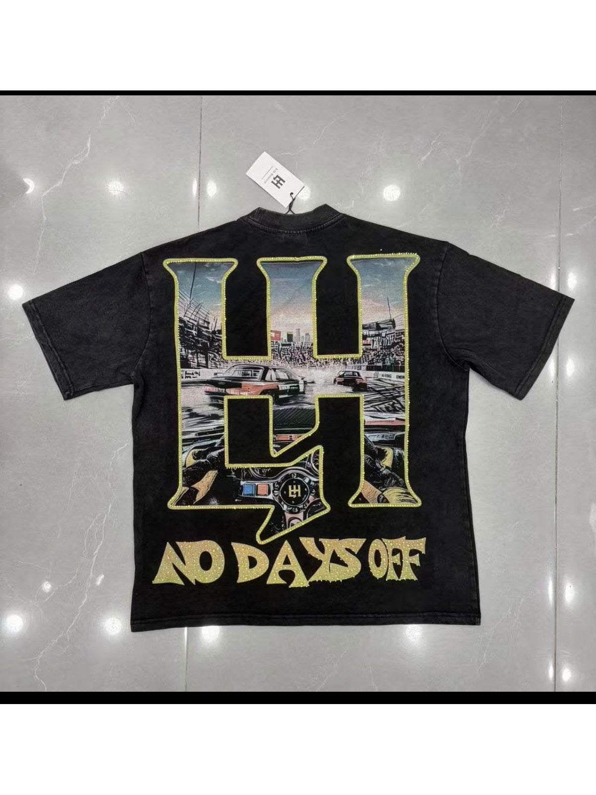 Remera Life Hustle ciudad negra