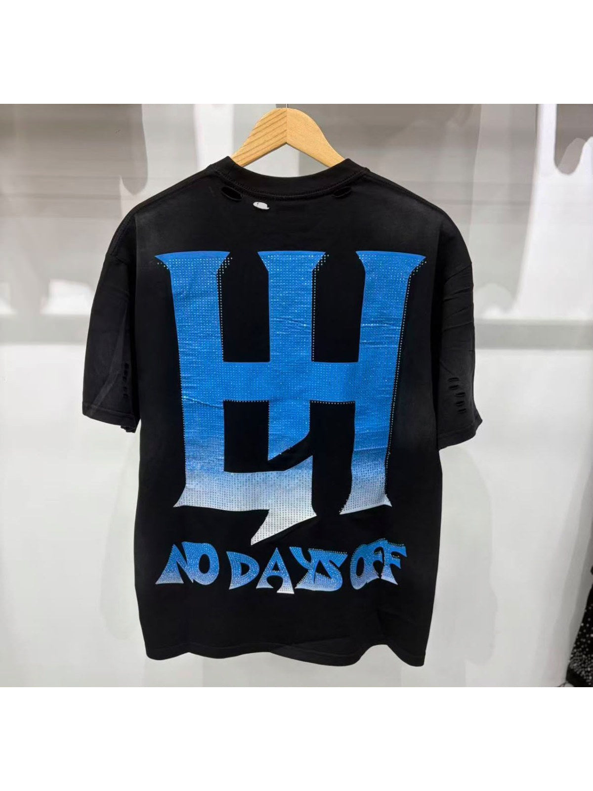 Remera Life Hustle pantera azul negra