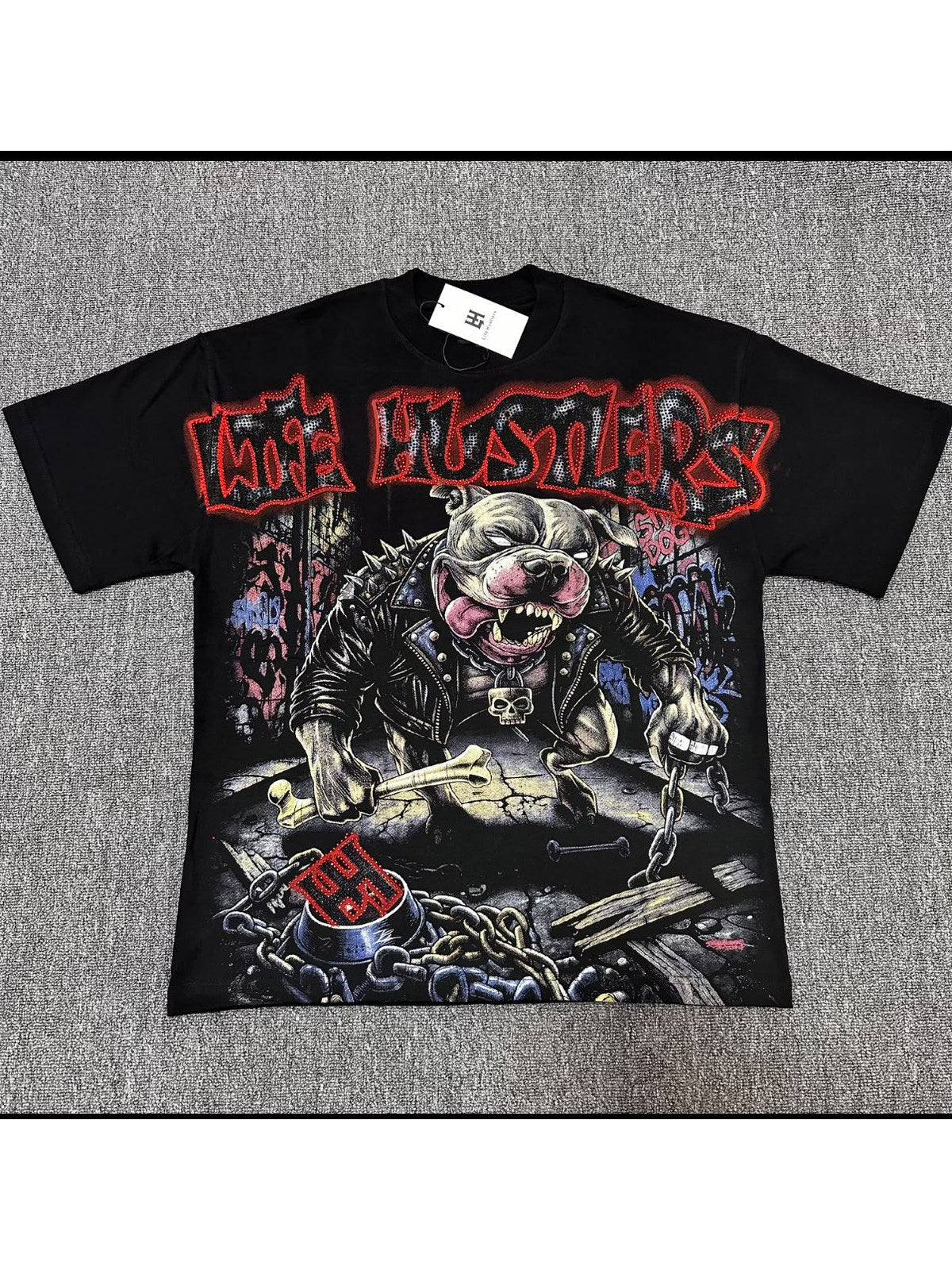 Remera Life Hustle ilustraci�n roja negra