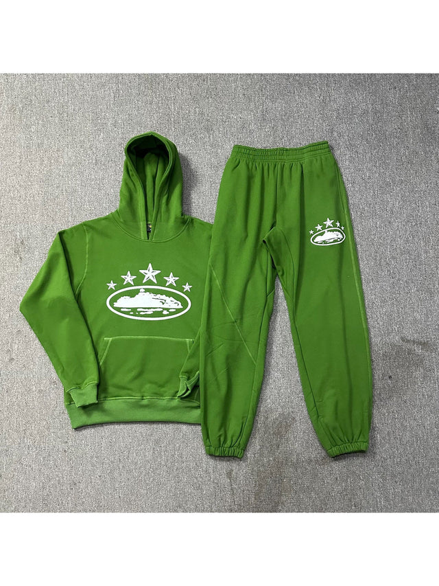 Conjunto verde con capucha y estrellas | Corteiz