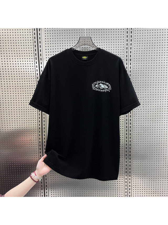 Remera negra con gr�fico de globo | Corteiz