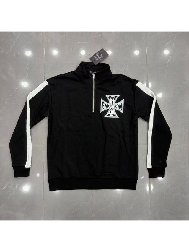Campera negra con franjas blancas y emblema � Mixed Emotion | Mixed Emotion