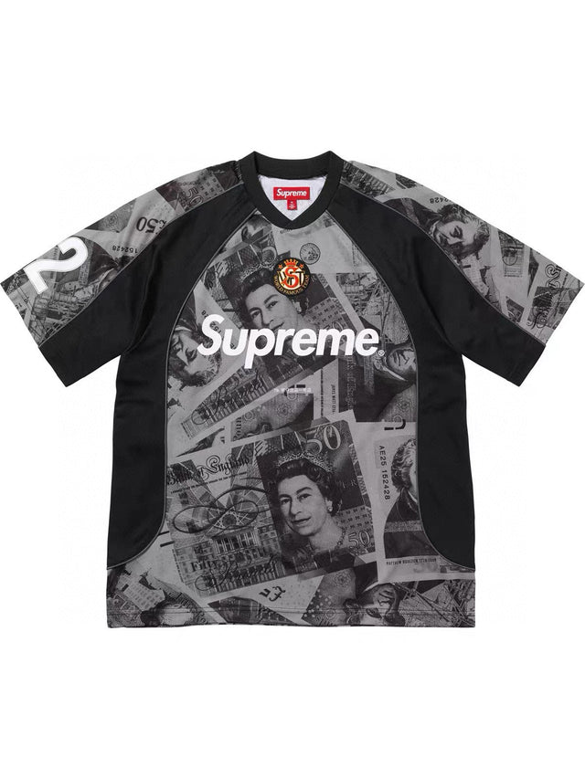 Remera deportiva negra con billetes · Supreme | Supreme