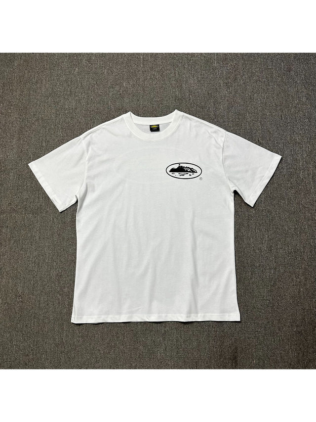 Remera blanca con emblema pequeño | Corteiz