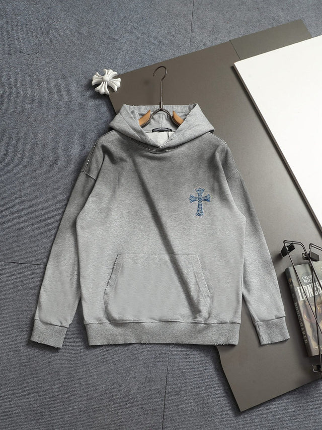 Buzo gris con capucha y cruz azul — Chrome Hearts
