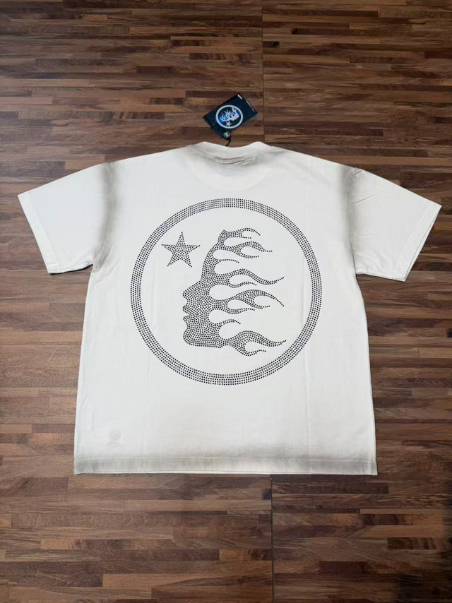Remera Hellstar blanca con logo gris — Hellstar