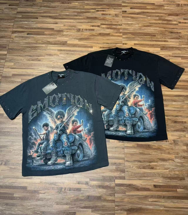 Remera con escena de ángeles en tonos azules · Mixed Emotion — Mixed Emotion